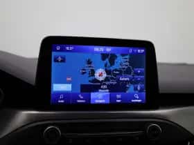 Ford Focus thumbnail 19