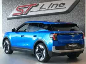 Ford Explorer thumbnail 3
