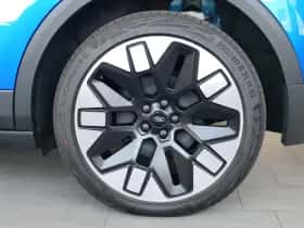 Ford Explorer thumbnail 10