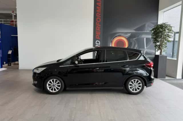 Ford C-Max (2017) thumbnail 2