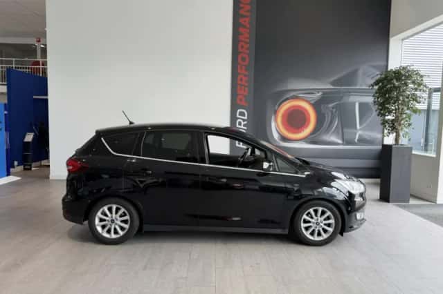 Ford C-Max (2017) thumbnail 6