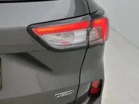 Ford Kuga (2023) thumbnail 15
