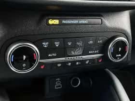 Ford Kuga (2023) thumbnail 24
