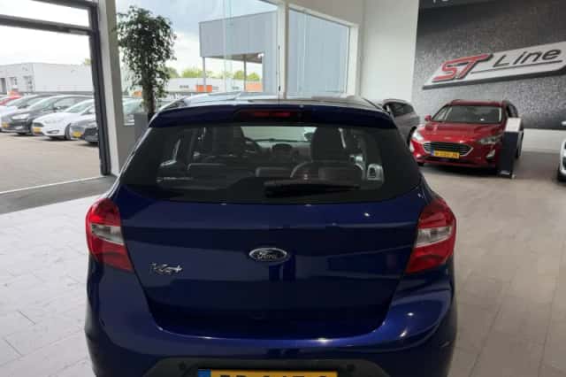 Ford Ka (2017) thumbnail 6