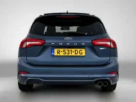 Ford Focus thumbnail 3