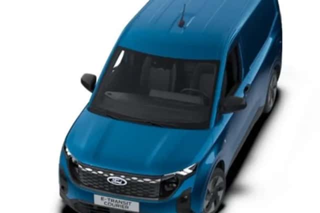 Ford Transit Courier (2026) thumbnail 4