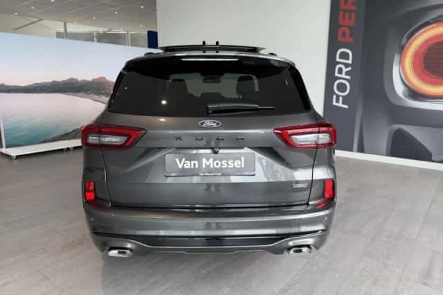 Ford Kuga (2026) thumbnail 5