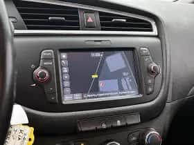 Kia Cee'd thumbnail 25