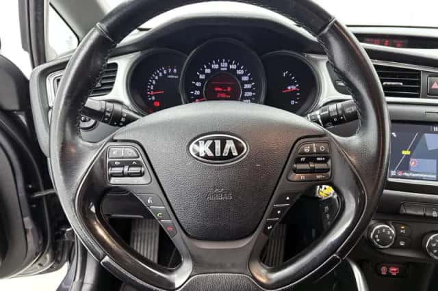 Kia Cee'd (2017) thumbnail 29
