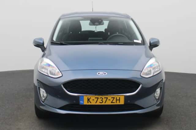 Ford Fiesta (2021) thumbnail 3