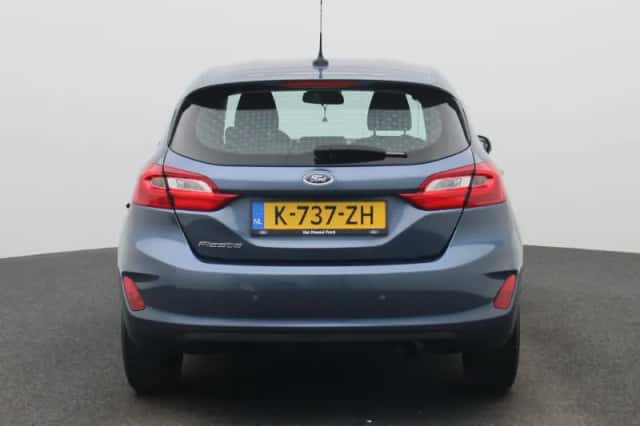 Ford Fiesta (2021) thumbnail 5