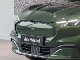 Ford Mustang Mach-E thumbnail 13