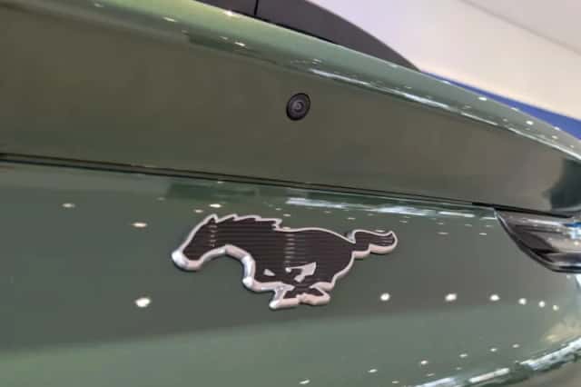 Ford Mustang Mach-E (2026) thumbnail 33