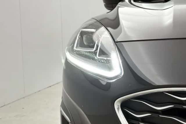 Ford Kuga (2021) thumbnail 33