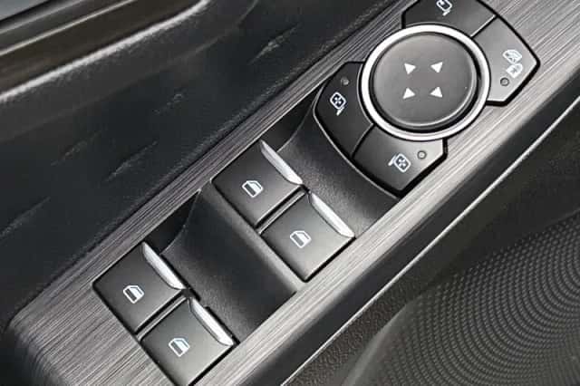 Ford Kuga (2021) thumbnail 40