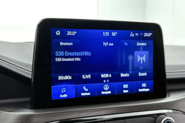 Ford Kuga (2021) thumbnail 7