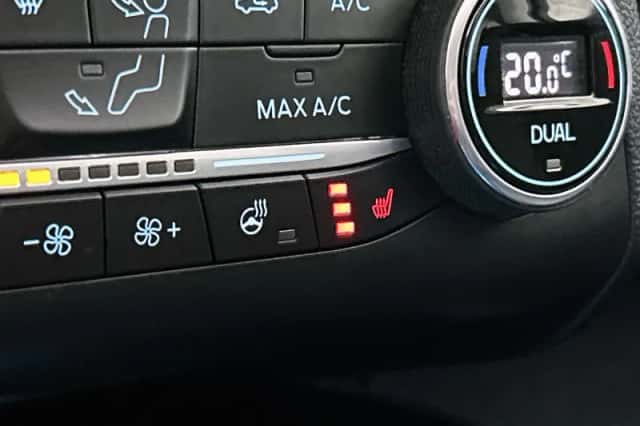 Ford Kuga (2021) thumbnail 8