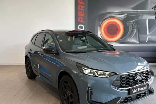 Ford Kuga (2026) thumbnail 3
