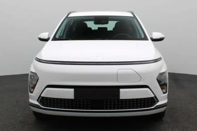 Hyundai Kona (2026) thumbnail 3