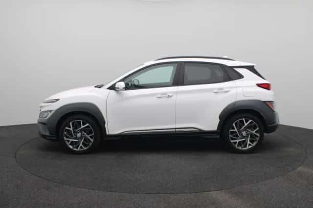 Hyundai Kona (2023) thumbnail 4