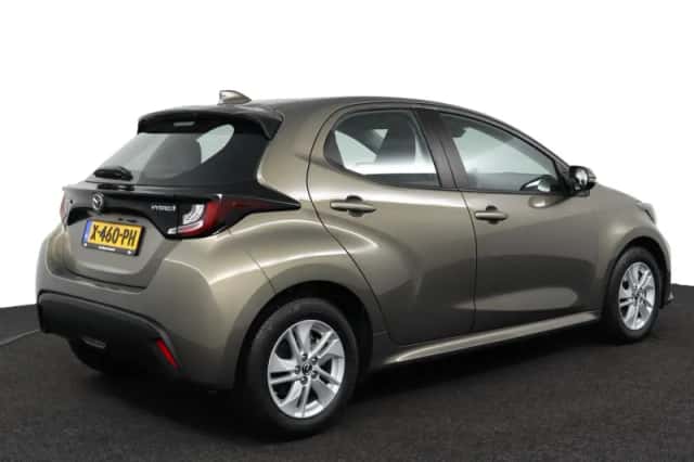 Mazda 2 Hybrid (2024) thumbnail 3