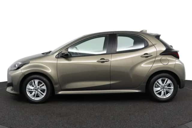 Mazda 2 Hybrid (2024) thumbnail 4