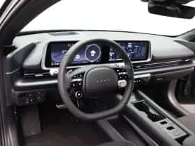 Hyundai Ioniq 6 thumbnail 26