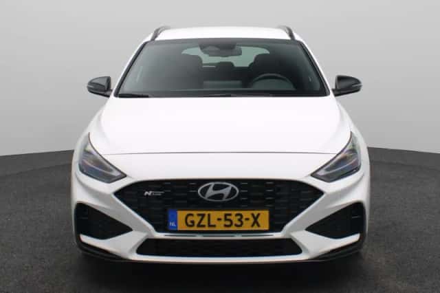 Hyundai i30 (2025) thumbnail 3