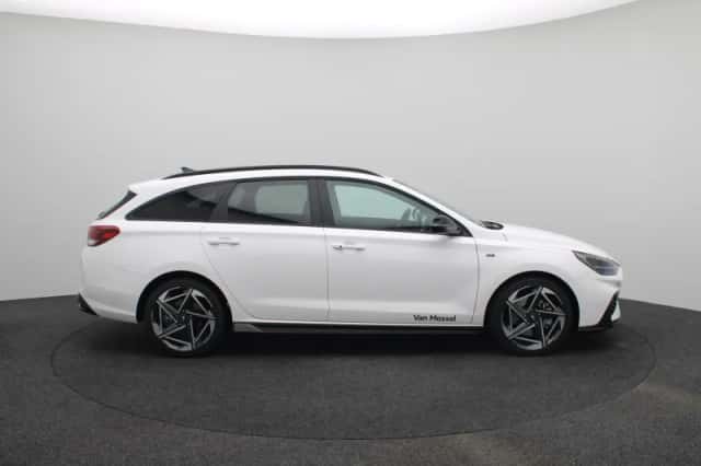 Hyundai i30 (2025) thumbnail 6