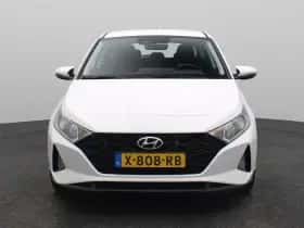 Hyundai i20 thumbnail 3