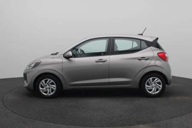 Hyundai i10 (2023) thumbnail 4