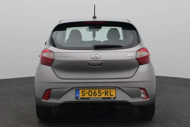 Hyundai i10 (2023) thumbnail 5