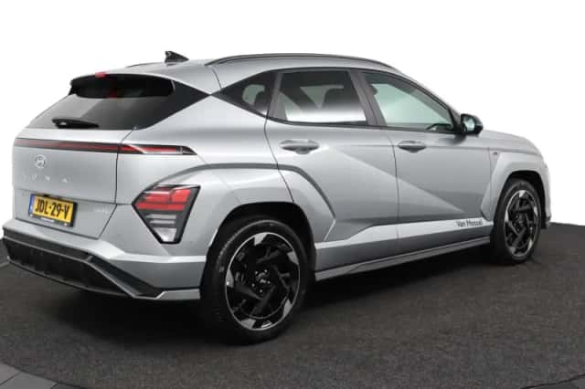 Hyundai Kona (2025) thumbnail 3