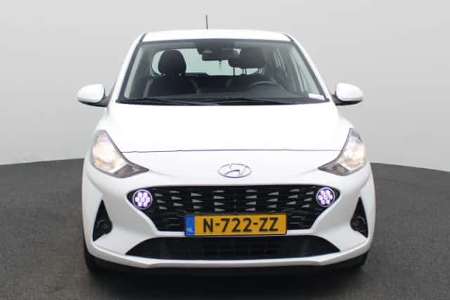 Hyundai i10 (2022) thumbnail 4