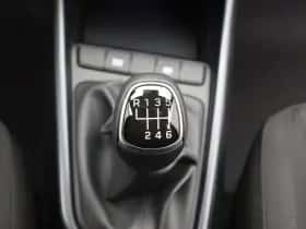 Hyundai i20 thumbnail 17