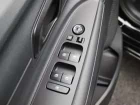 Hyundai i20 thumbnail 24