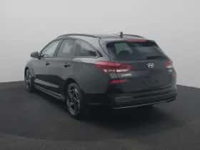 Hyundai i30 thumbnail 2