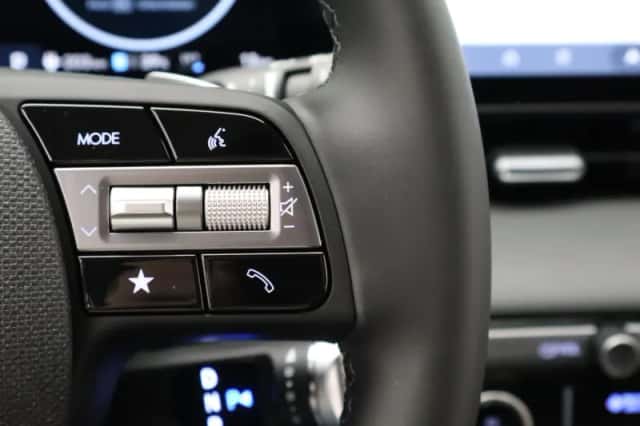 Hyundai Ioniq 5 (2026) thumbnail 2