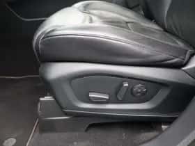 Ford Explorer thumbnail 30