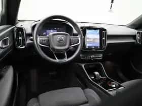 Volvo XC40 thumbnail 7