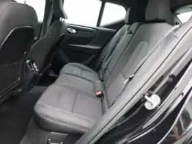 Volvo XC40 thumbnail 9