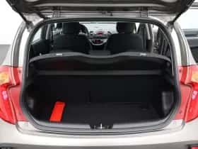 Kia Picanto thumbnail 25