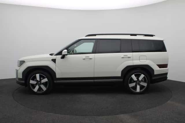 Hyundai Santa Fe (2026) thumbnail 4