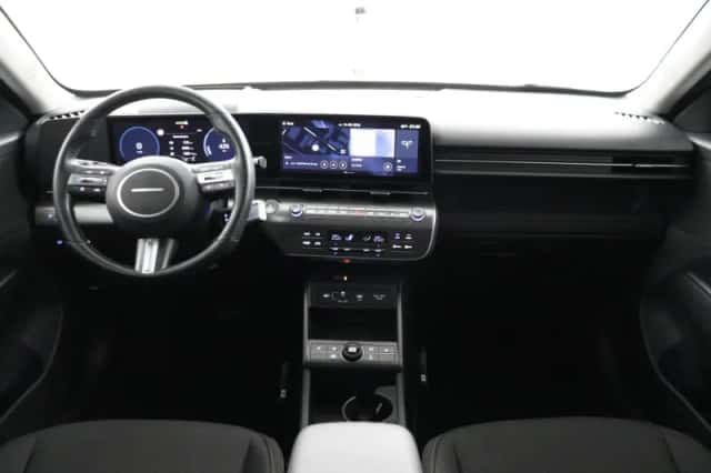 Hyundai Kona (2024) thumbnail 5