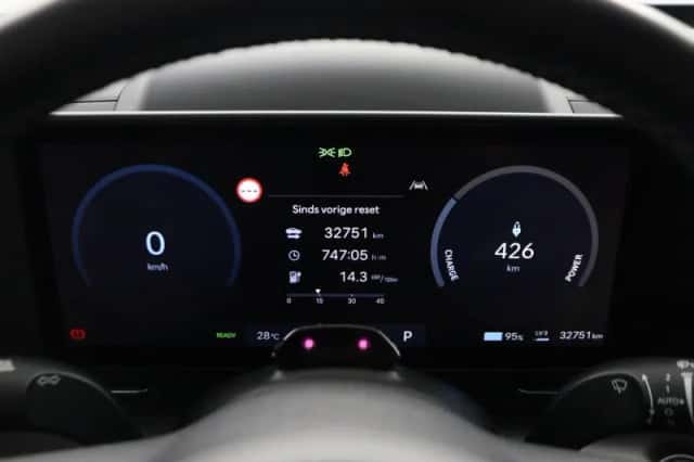 Hyundai Kona (2024) thumbnail 6