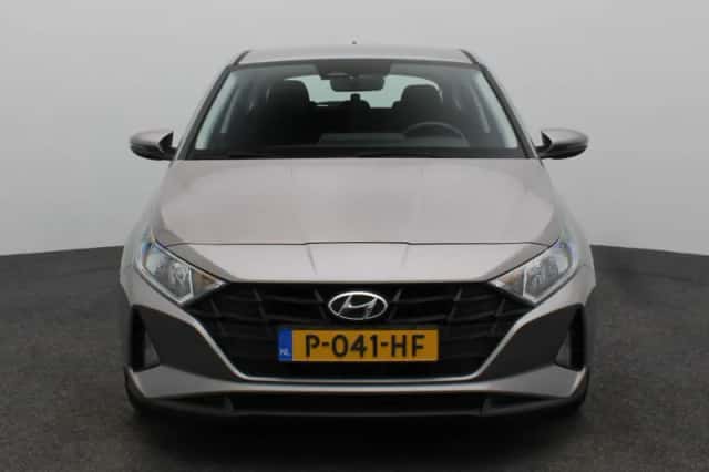 Hyundai i20 (2022) thumbnail 3