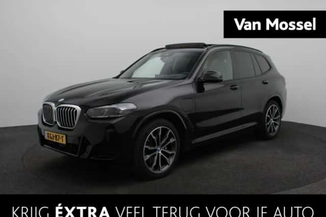 BMW X3 (2023) thumbnail 1