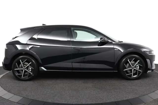 Hyundai Ioniq 5 (2026) thumbnail 3