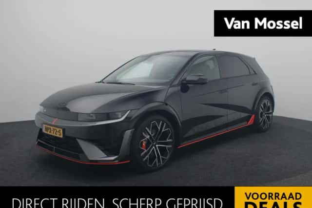 Hyundai Ioniq 5 (2025) thumbnail 1