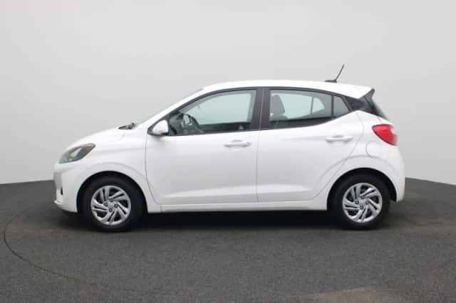 Hyundai i10 (2023) thumbnail 4